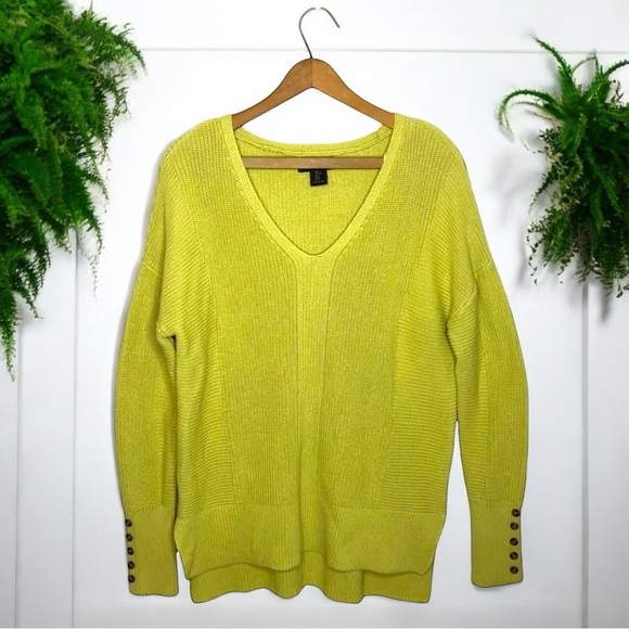 RACHEL ZOE Pale Chartreuse Ribbed Knit Button Cuff V Neck Sweater - Picture 9 of 9